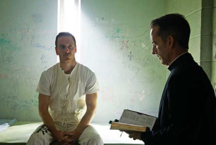 Michael Fassbender in Assassins Creed filming